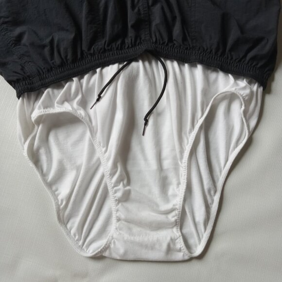 Vintage 1994 Nike Black Brief Lined Nylon Drawstring Activewear Shorts Size XL - Picture 5 of 12